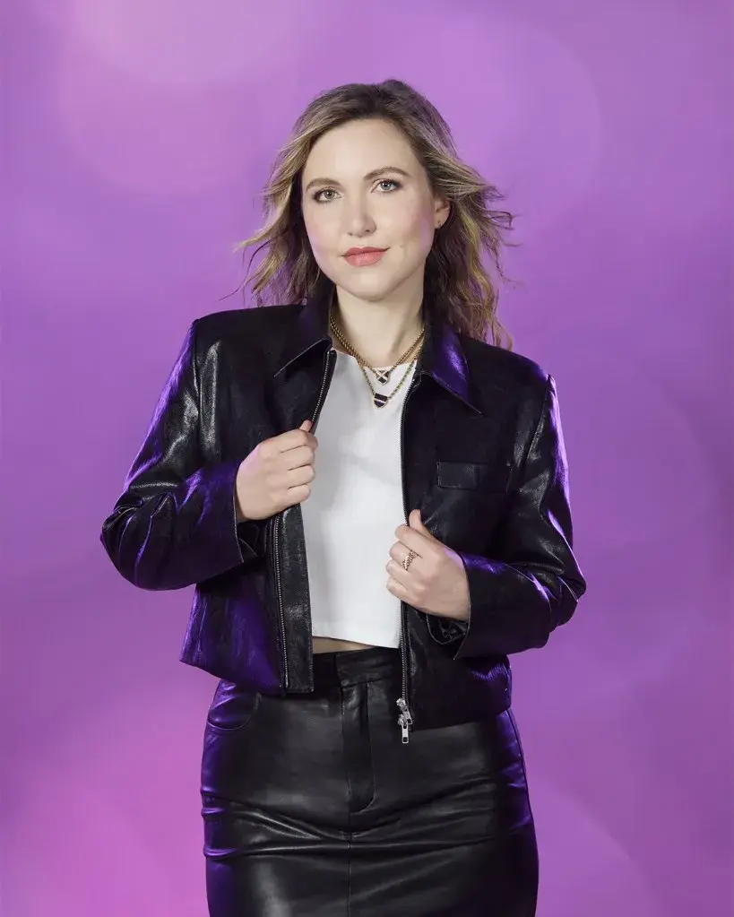 Is Taylor Tomlinson’s Leather Jacket a Comedy Club Must-Have