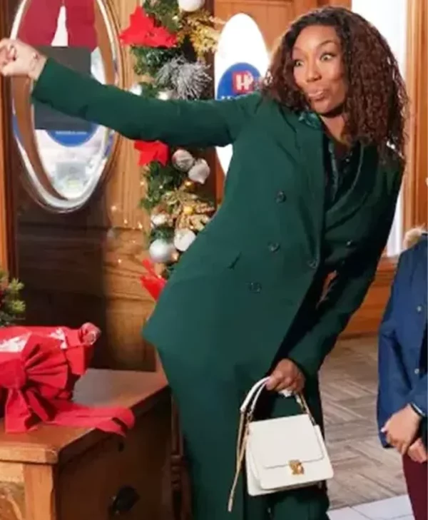 Best Christmas Ever 2023 Brandy Norwood Suit