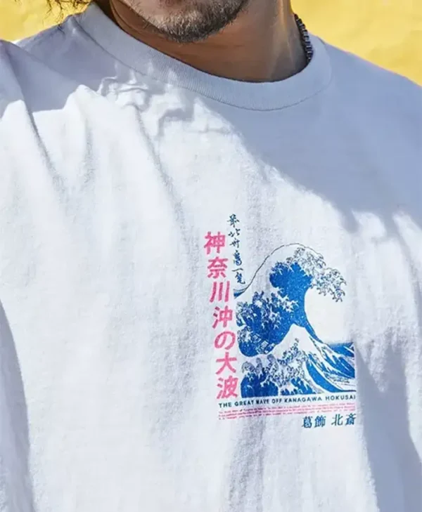 UO Ecru Hokusai Wave White T-Shirt