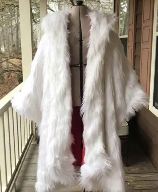 Curella Movie 2021 Once Upon a Time Deville White Long Fur Coat For Sale