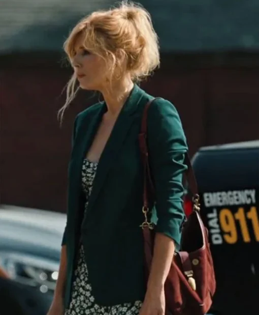 Kelly Reilly Yellowstone Beth Dutton Season 04 Green Blazer