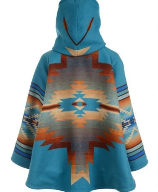 Kelly Reilly Yellowstone Season 03 Episode 06 Beth Dutton Blanket Turquoise Blue Hooded Poncho Coat