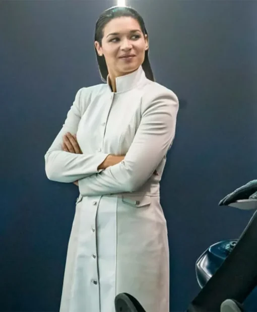 The Mechanic TV-Series The Flash Kim Engelbrecht White Cotton Coat