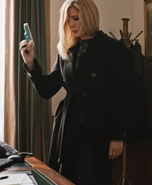 Yellowstone S04 Beth Dutton Black Long Coat