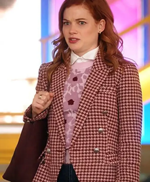 Zoeys Extraordinary Playlist Jane Levy Pink Blazer