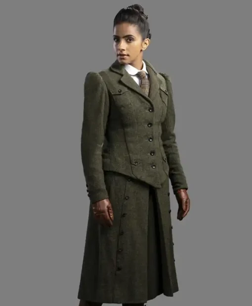 Yasmin Khan Doctor Who S13 Green Coat